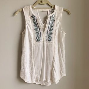 Lucky Brand White Sleeveless Top